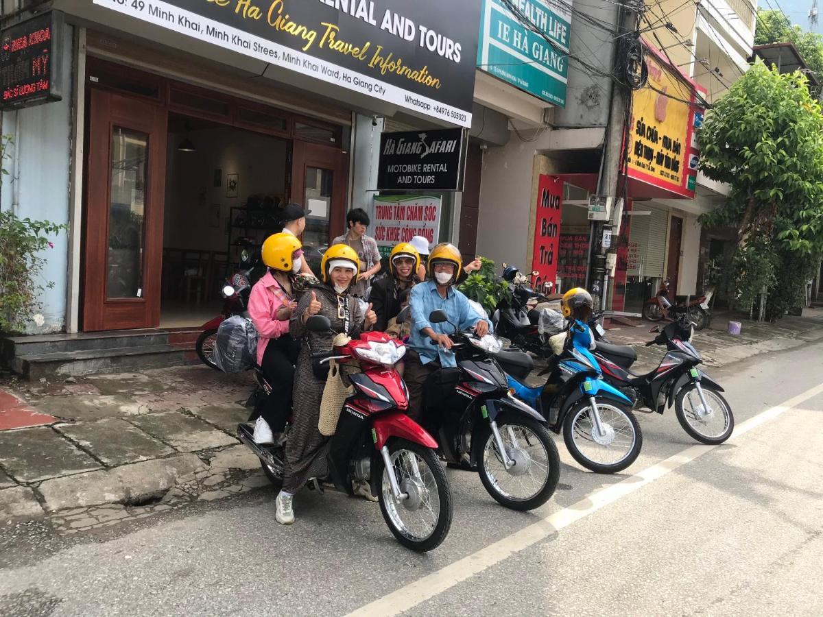 Ha Giang Safari Hostel & Motorbikes Екстер'єр фото