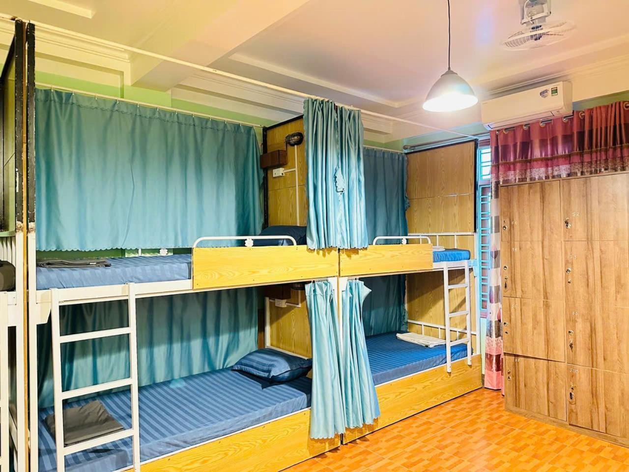 Ha Giang Safari Hostel & Motorbikes Екстер'єр фото